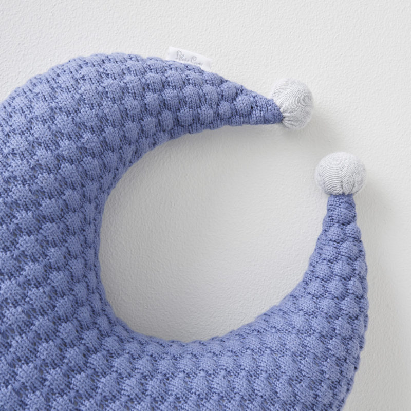Moon Knit Cushion 4