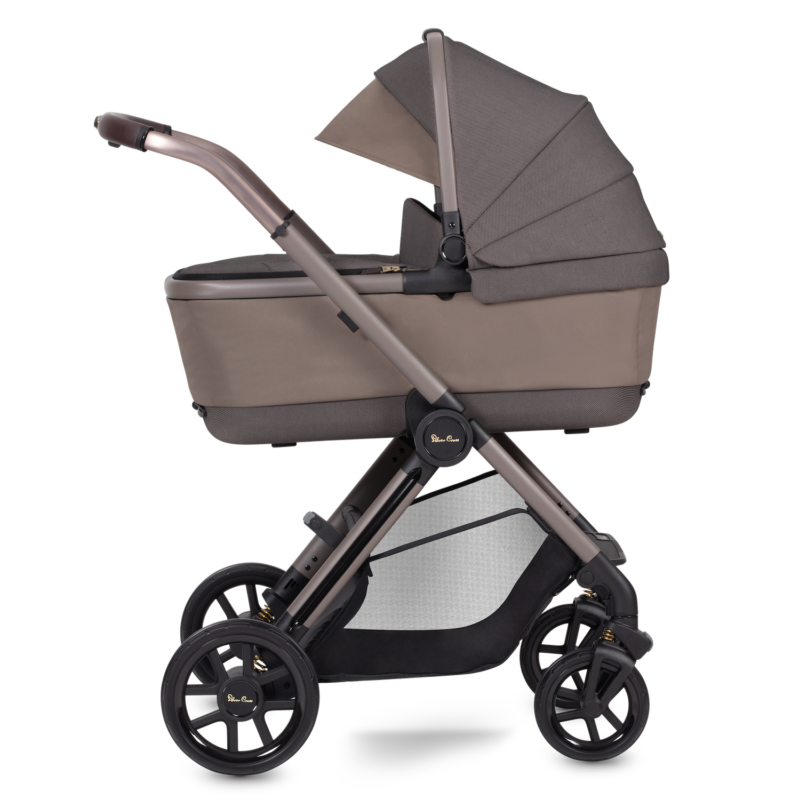 REEF EARTH FIRST BED FOLDING CARRYCOT SIDE ON PEAK_