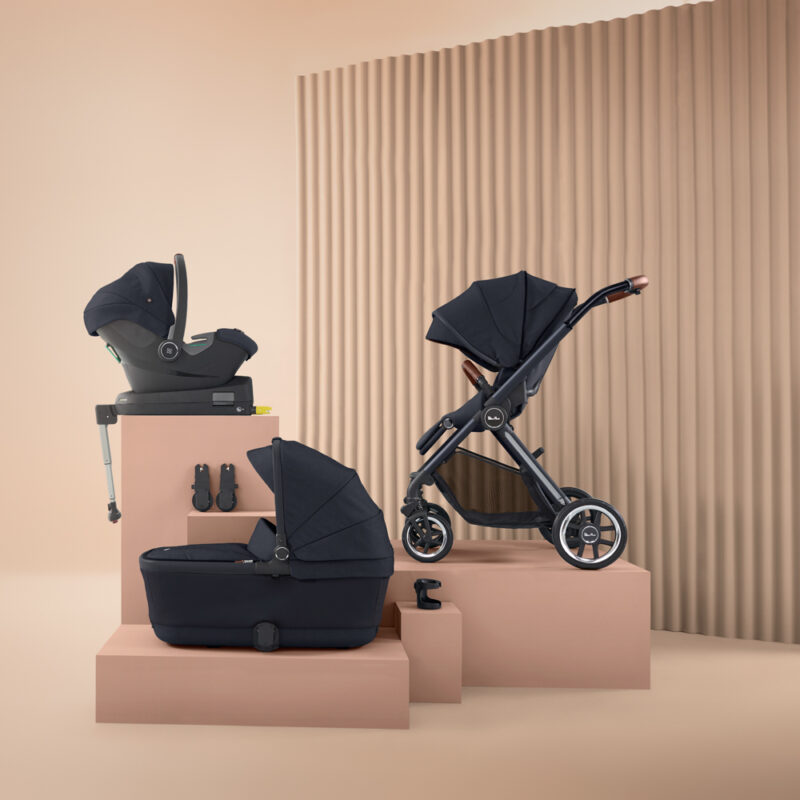 Reef-First-Bed-Folding-Carrycot-and-Travel-Pack-ORBIT