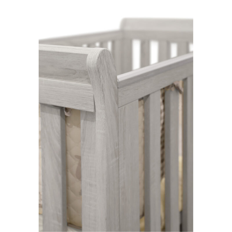 BabyStyle Noble Cot Bed 4