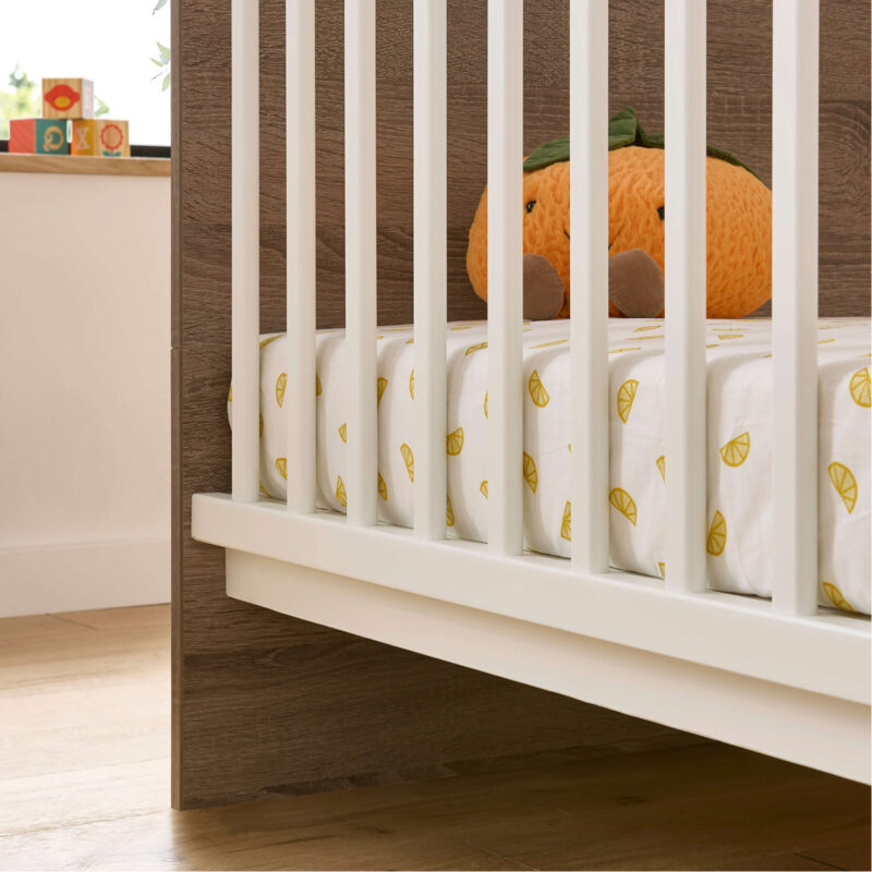 CuddleCo Enzo Cot Bed Truffle Oak and White