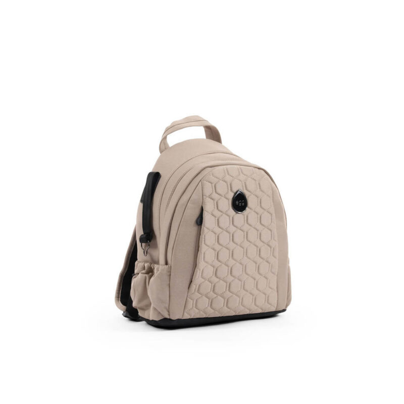 egg3_Feather_Backpack__05494